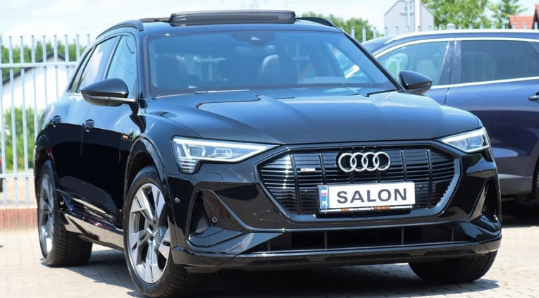 Audi e-tron cena 199260 przebieg: 97000, rok produkcji 2019 z Krynki małe 781